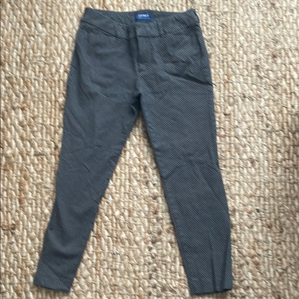Old Navy  Black and White Checkered Tapered Skinny Pants